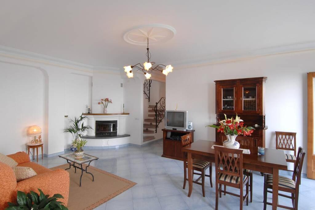 Blumavy Villa Praiano Kültér fotó